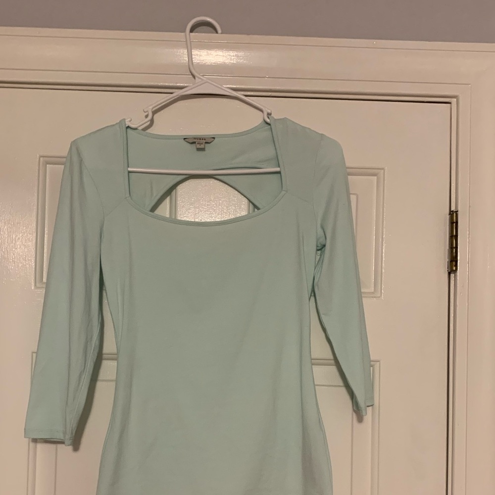 Guess top
